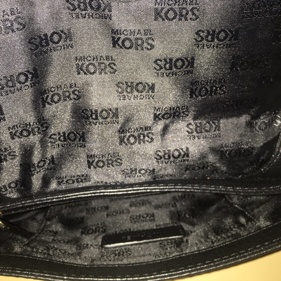 Authentic MK purse - Picture 3 of 5