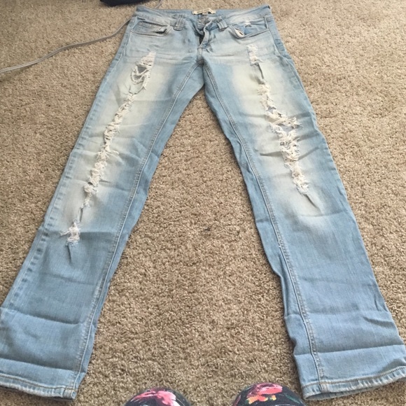 Jeans