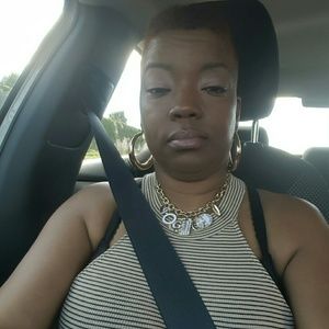 Meet your Posher, Charlene