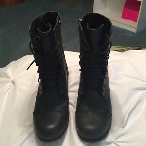 Madden girl black lace up boots