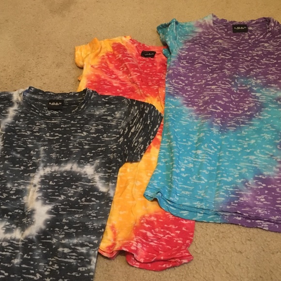 Tie-die shirts