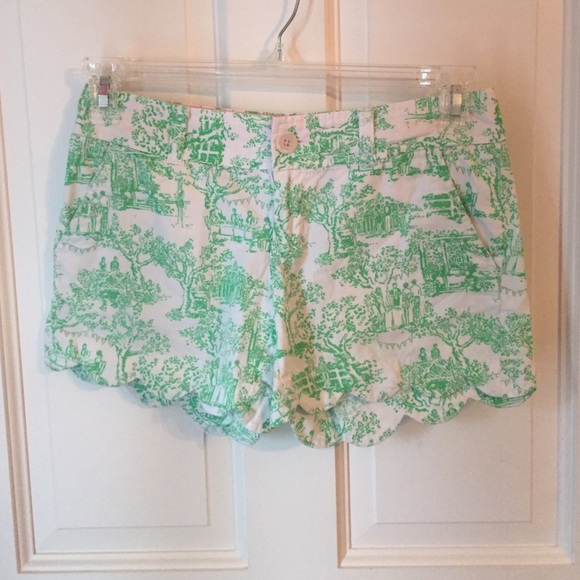 Lilly Pulitzer scalloped shorts