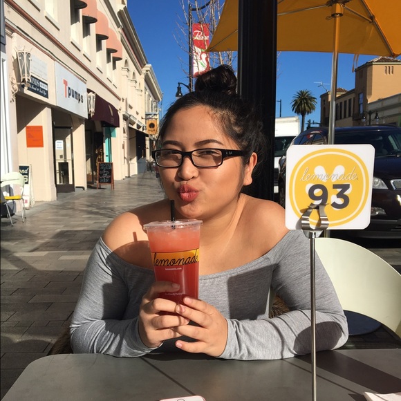 Meet your Posher, Toni