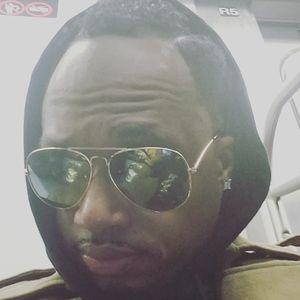 Meet your Posher, Larry