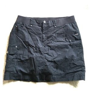 Black skorts
