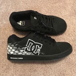 DC Sneakers