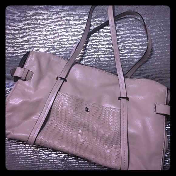 NWOT 🌟 Soft leather light pink shoulder bag