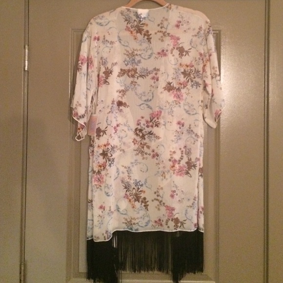 ❌SOLD❌: NWT LuLaRoe Pastel Floral Monroe Kimono S - Picture 3 of 4