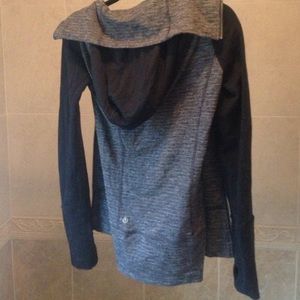 LULU LEMON JACKET! Brand new- worn four times! $45