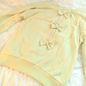 Forever 21 Long Sleeve Lime Green Sweatshirt