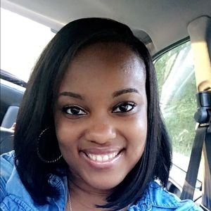 Meet your Posher, Shawneequa