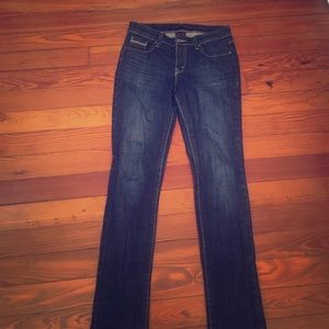 Levi Mid-rise Skinny Jeans Size 4