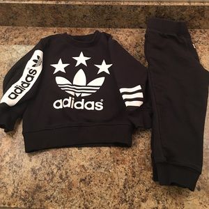 Adidas Sweat Suit
