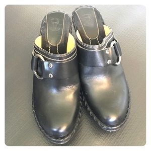 'Frye Boots' Black Clogs/Mules