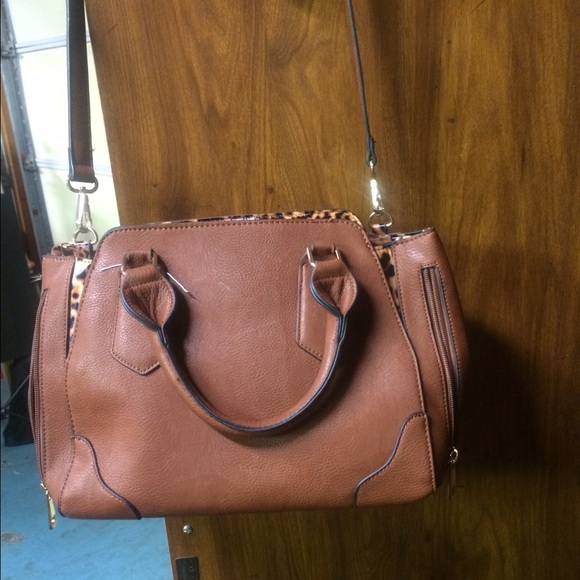 Conceal Carry Purse. BRAND NEW WITH TAGS. SOLD