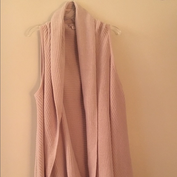 Merona sleeveless vest