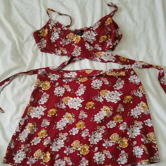 Flower two piece skirt and half top wrap around