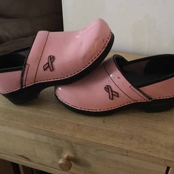 Dansko breast cancer clogs