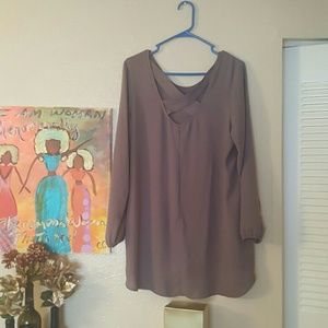 Criss cross back taupe top