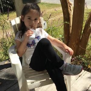 Meet your Posher, Holly