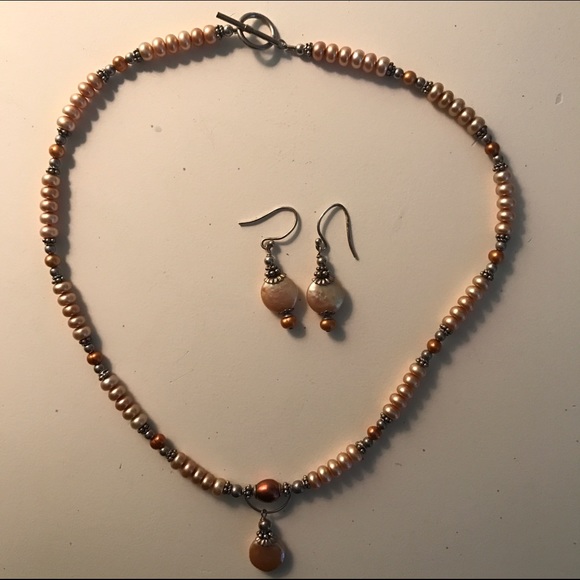 Beige Pearl Necklace & Earring Set
