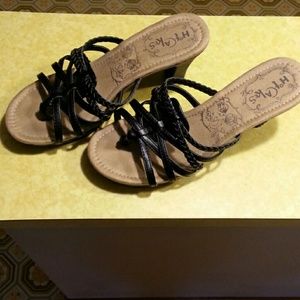 Hotcakes strappy sandal