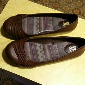 Brown flats