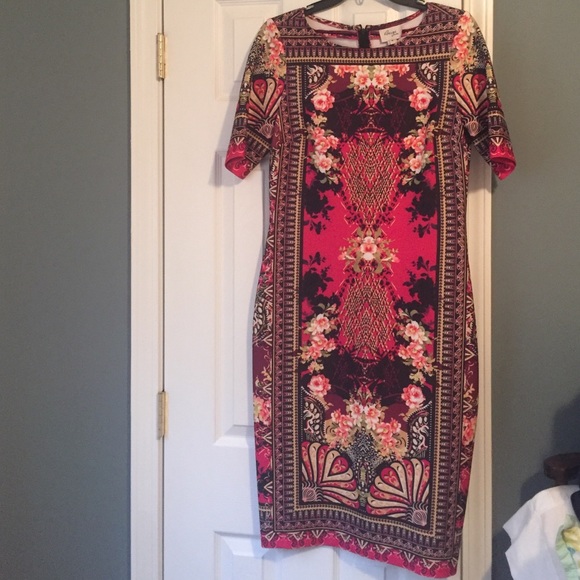 NWT midi abstract dress by Beige for ECI size M