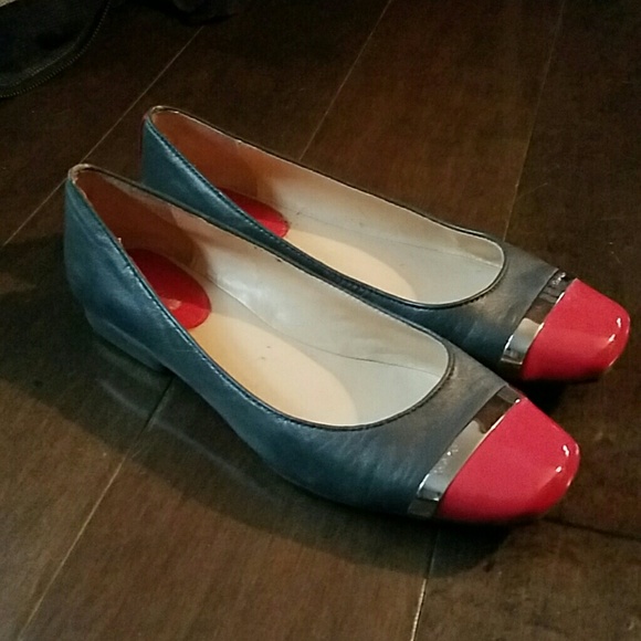 Calvin Klein grey with orange/red tipped flats
