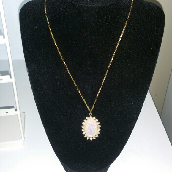 ❤Opal pendant necklace❤