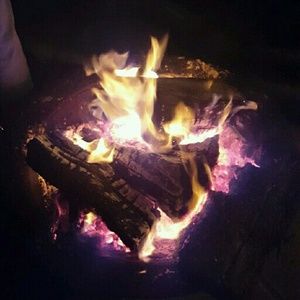 Meet your Posher, Cynthia