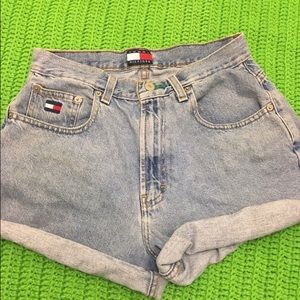 Vintage Tommy Hilfiger High-Waisted Shorts