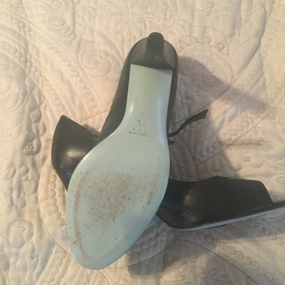 Black Cynthia rowley peep toe heels 8 1/2 strap - Picture 3 of 4
