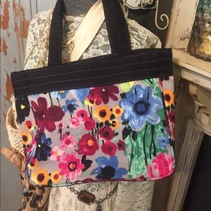 31 Floral Bag