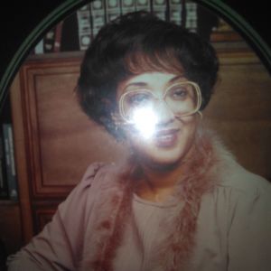 Meet your Posher, Cassandra