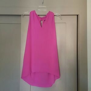 Vince Camuto V-neck blouse