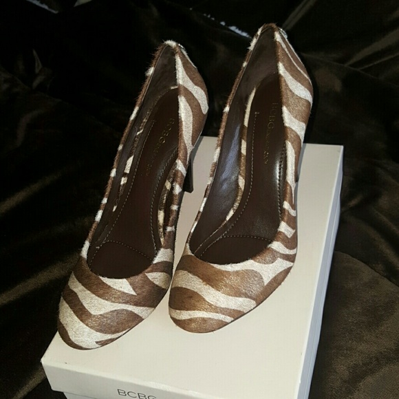 BCBG Animal Print Brown Pumps