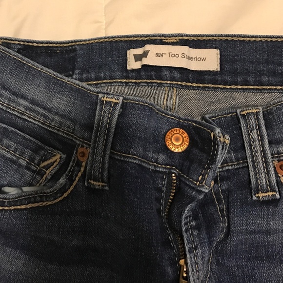 Levi's 👖💙 - Picture 3 of 4