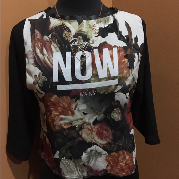 Zara Floral/Sheer Top - Picture 2 of 4