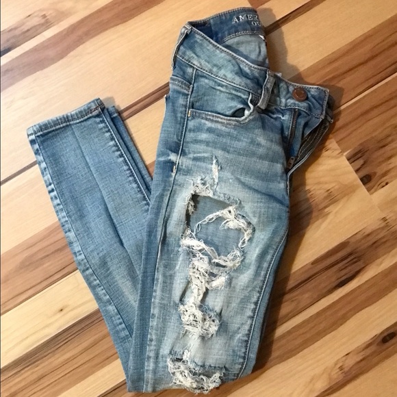 Distressed skinnies