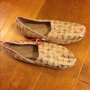 TOMS Glitter Flats in Size 7.5