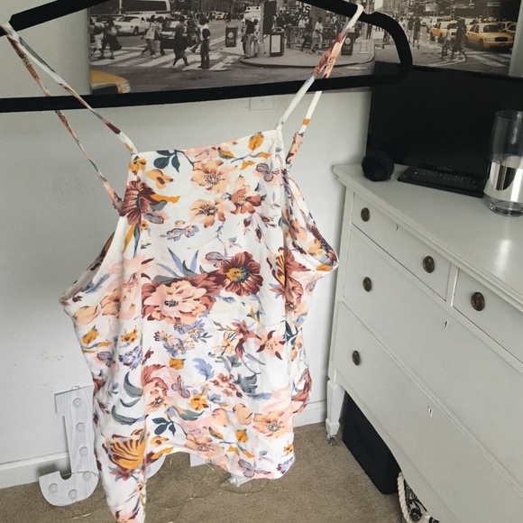 BRAND NEW cute floral halter