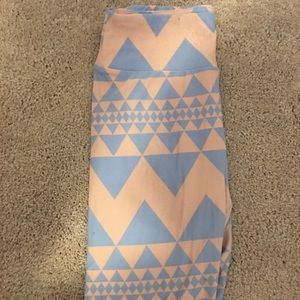 LuLaRoe OS Leggings