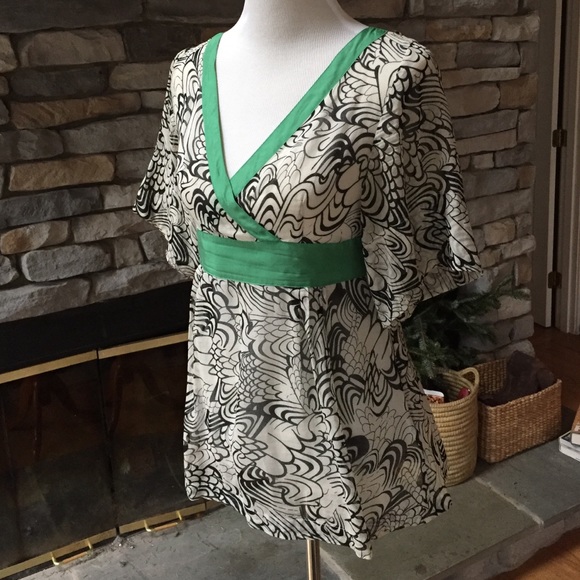 Anthropologie shirt with green detailing