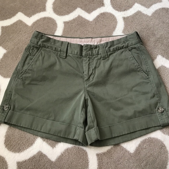 Banana Republic ||6|| Army green