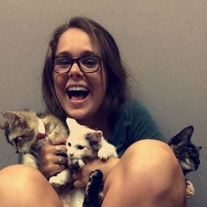 Meet your Posher, Carly