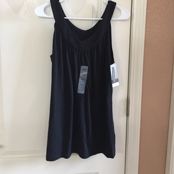 NWT black tank top
