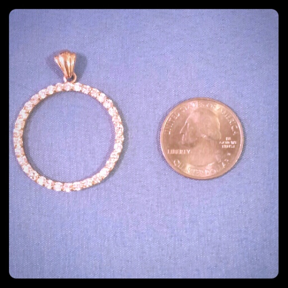 Gold plated rhinestone pendant