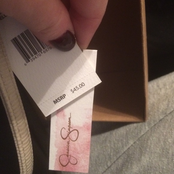 Jessica Simpson Wristlet! Brand New! - Picture 4 of 4