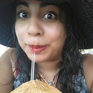 Meet your Posher, Melanie